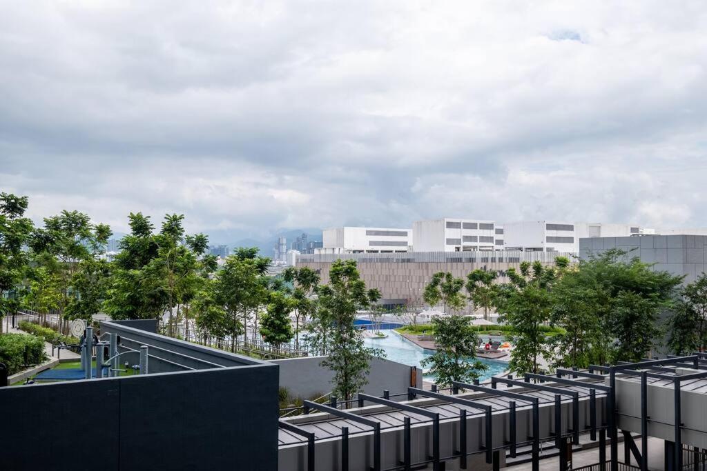 Pangsapuri Twinkle Star Kids 10pax Mytown Ikea Trx *
