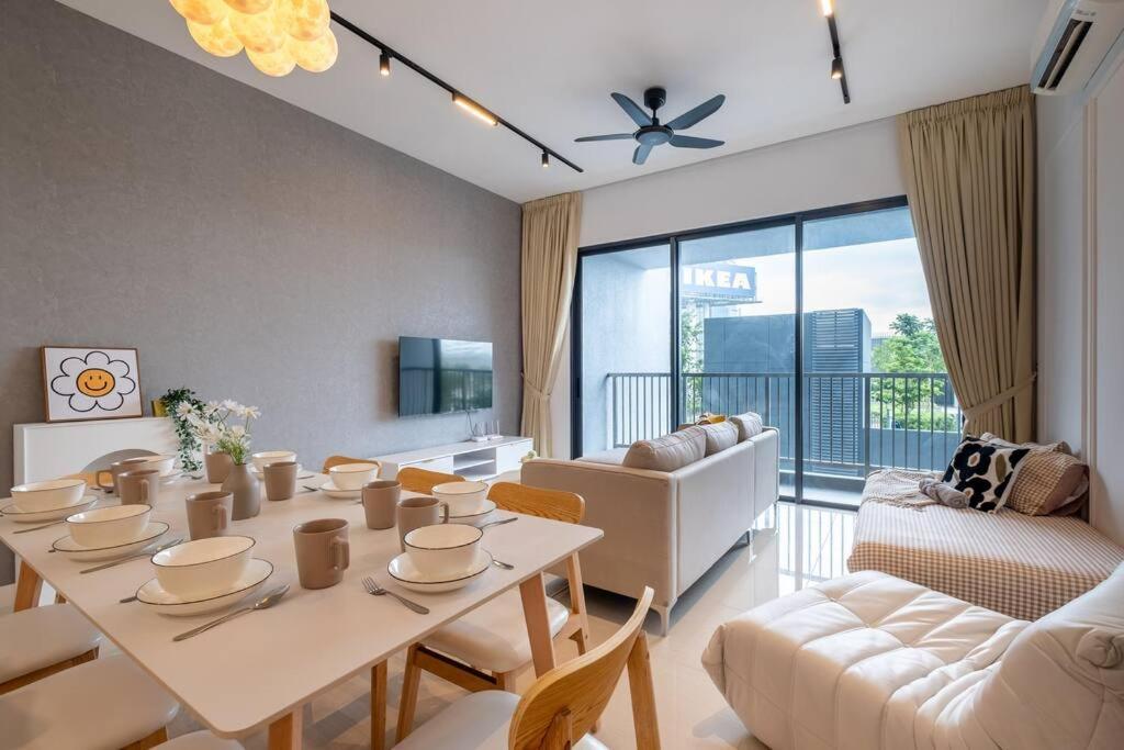 Twinkle Star Kids 10pax Mytown Ikea Trx Apartment
